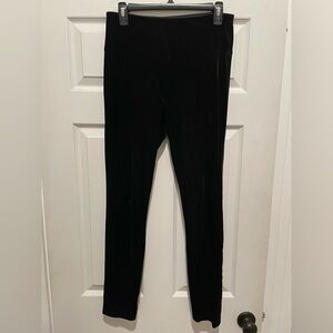 White House Black Market Black crushed velvet Leggings M